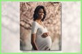 Stunning Pictures Of Michelle Obama When She Was Pregnant